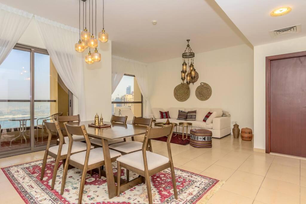 The Premium Jbr Sea View Luxury Suite Awarded "Traveller Award 2025" Dubai Exterior foto