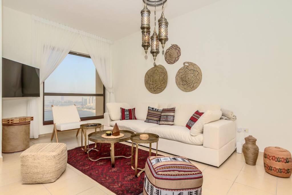 The Premium Jbr Sea View Luxury Suite Awarded "Traveller Award 2025" Dubai Exterior foto