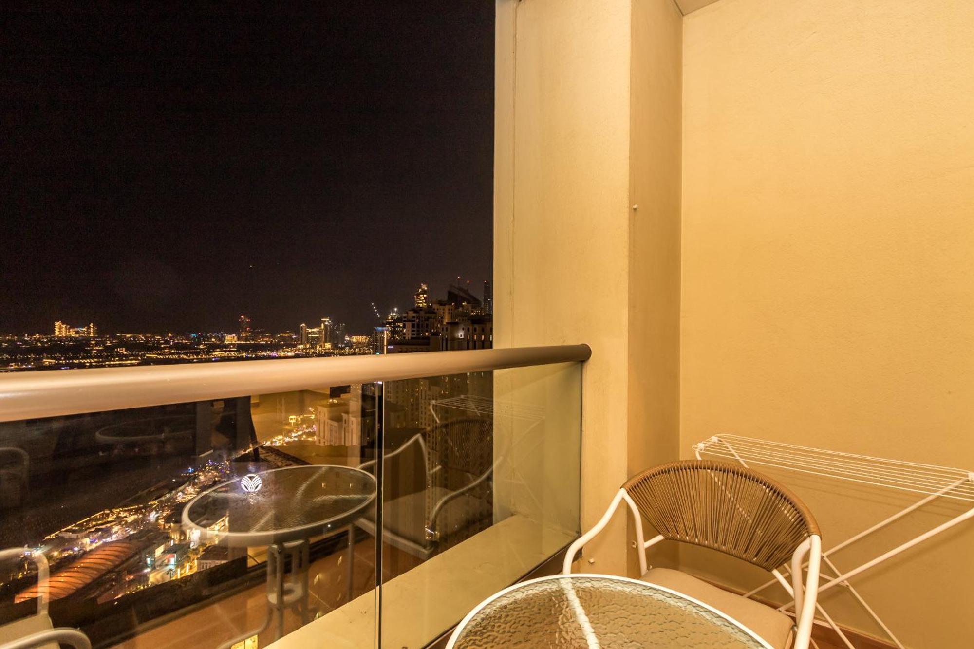 The Premium Jbr Sea View Luxury Suite Awarded "Traveller Award 2025" Dubai Exterior foto