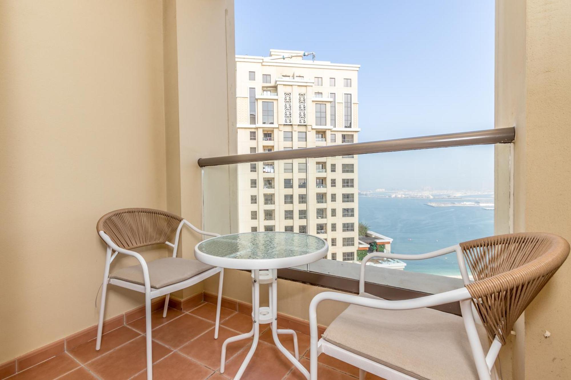 The Premium Jbr Sea View Luxury Suite Awarded "Traveller Award 2025" Dubai Exterior foto
